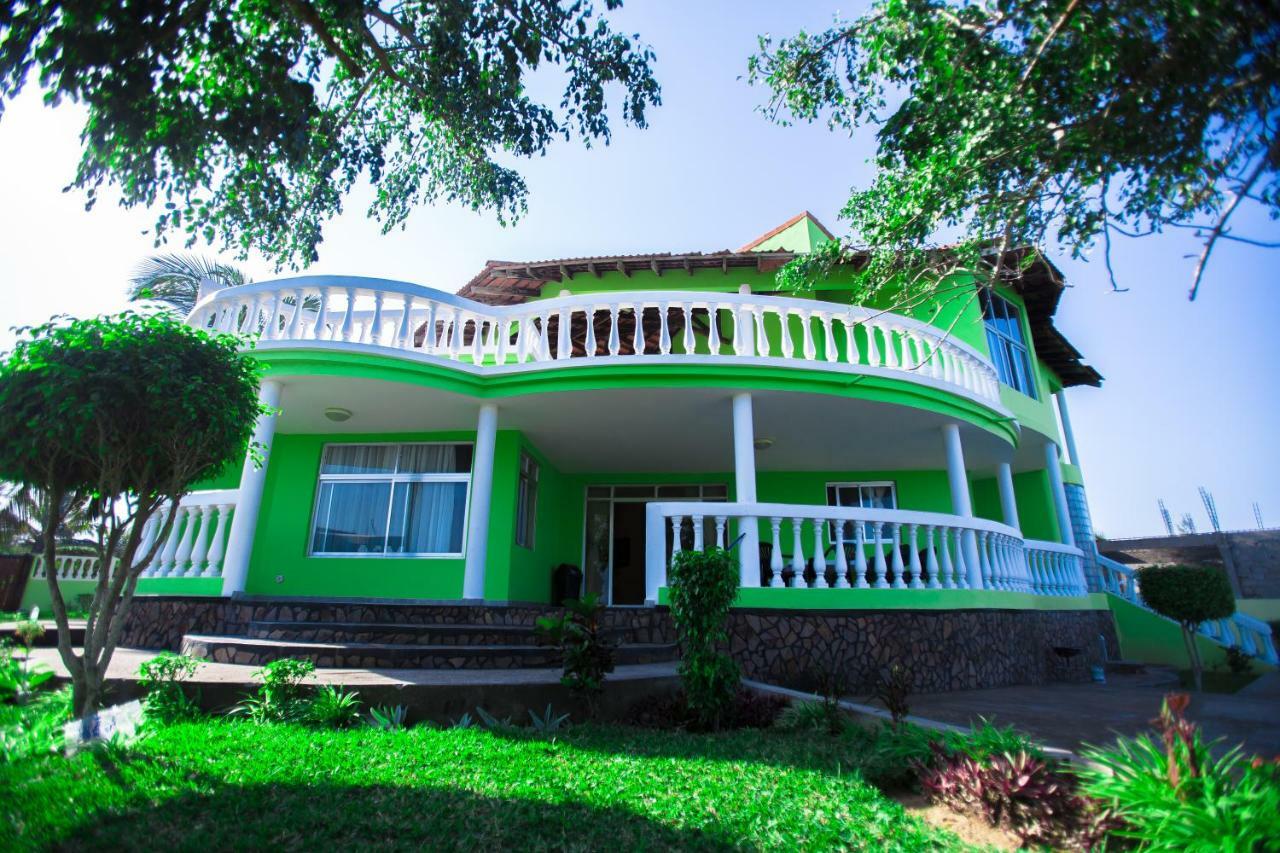 Bilene Beach House Vila Praia Do Bilene Esterno foto